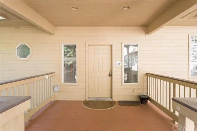 Pine Arbor Retreat - Image 1