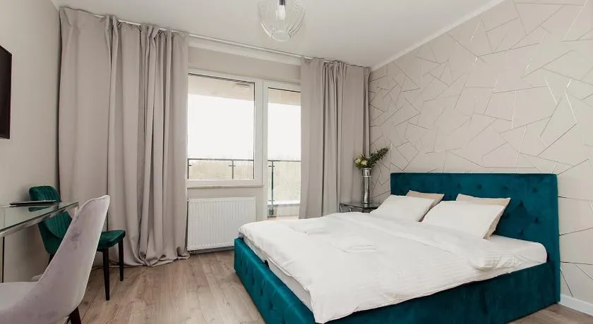 Warsaw To Be - Silver Apartment - Image 1