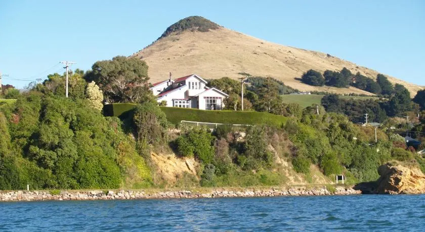 Captain Eady's Lookout - Image 1