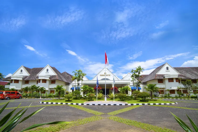 Kresna Hotel - Image 1
