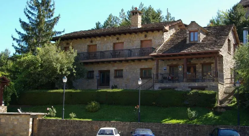 Hosteleria Santa Cruz - Image 1