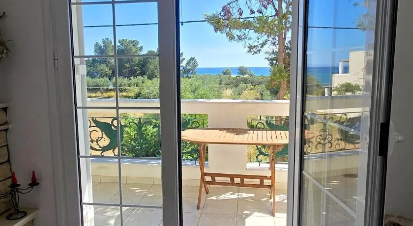 Annie's summer house - Image 1