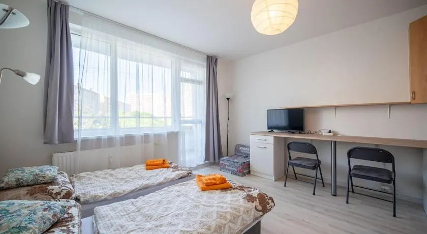 Cozy Studio Apartment - Image 1