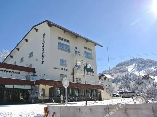 Shiga Riverside Hotel - Image 1