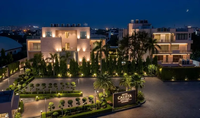 Calista Boutique Hotel Near Yashobhoomi - Image 1