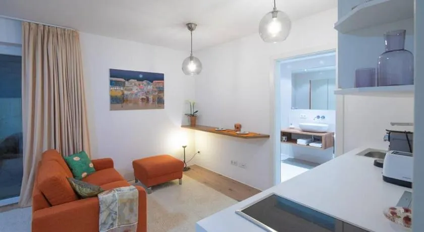 Modernes apartment josefiau - Image 1