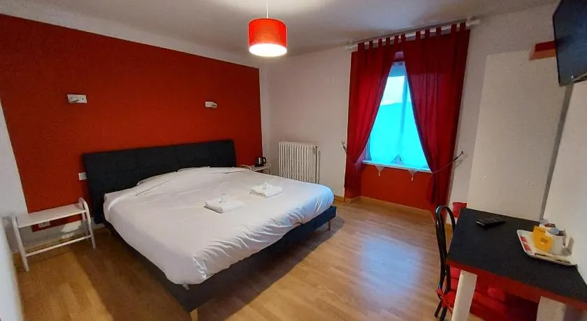 Hôtel le Comtois - Image 1
