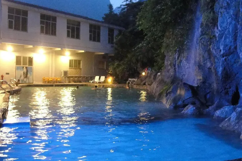 Fengyuyan Hotel - Image 1
