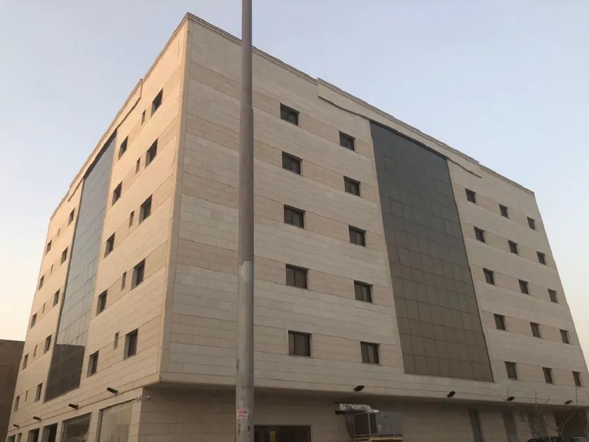Almakan Hotel 108 - Image 1