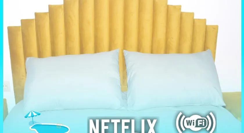 Martil Plage Piscine Fibre & Netflix - Image 1