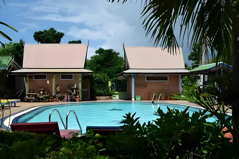 Orchid Hibiscus Guest House - Image 1