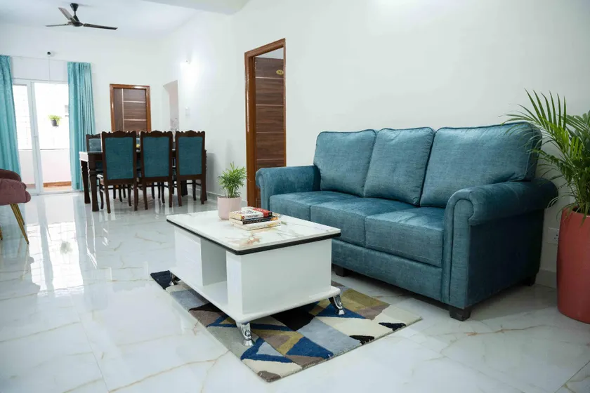 Yellow Bells Serviced Apartments Hitech City - Image 1