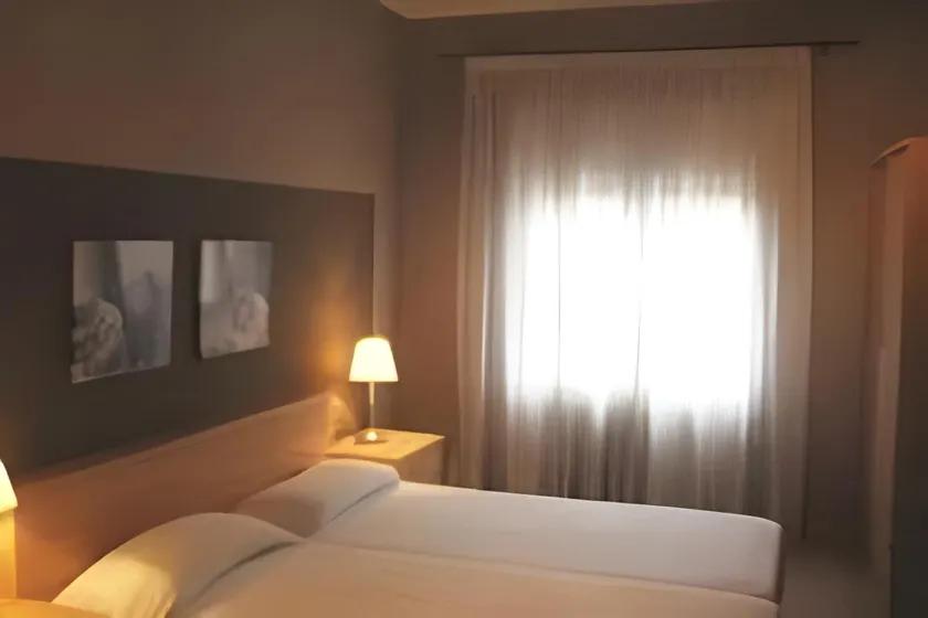 Barcelona 54 Apartment Rentals - Image 1