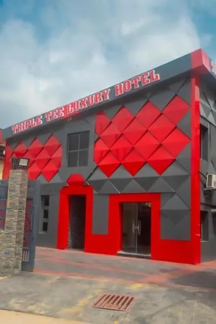 Triple Tee Luxury Hotel & Service Apartments Surulere - Image 1