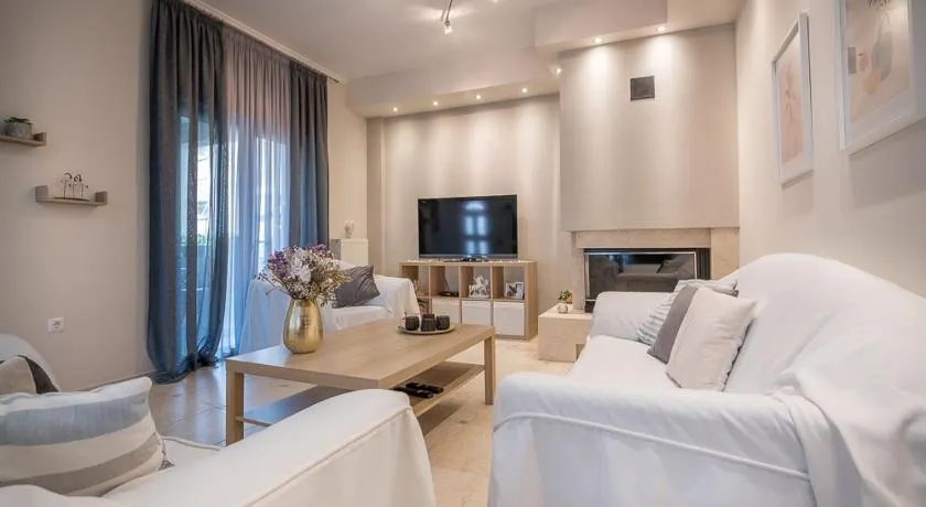 Leas House - Image 1