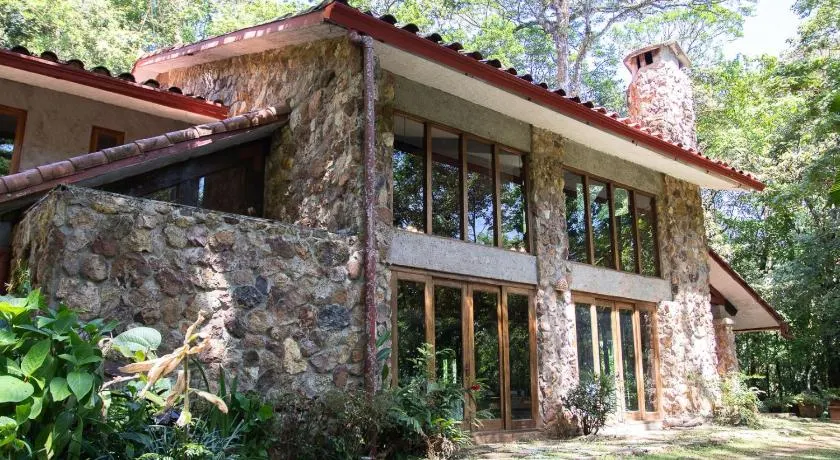 La Perezosa en Cerro Azul - Somos Pet friendly - Image 1