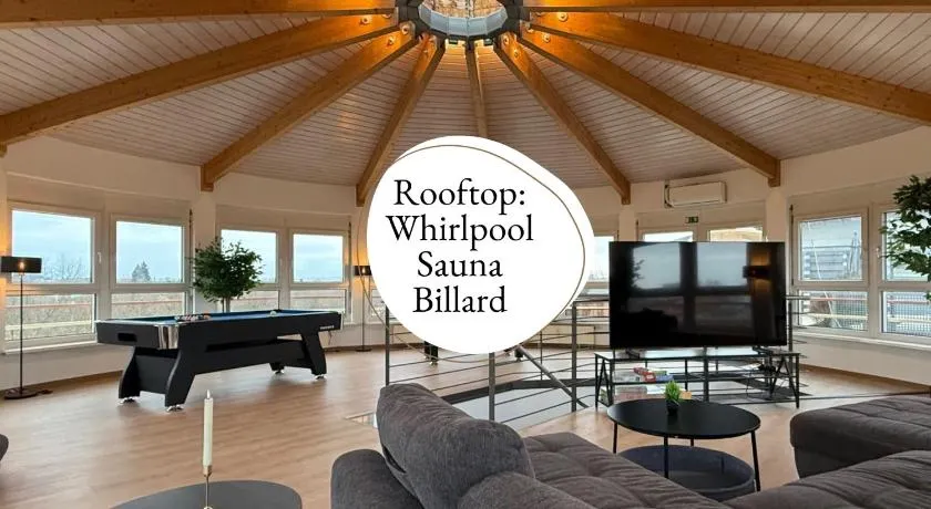 Panorama Penthouse - Whirlpool - Sauna - Billiard - Image 1