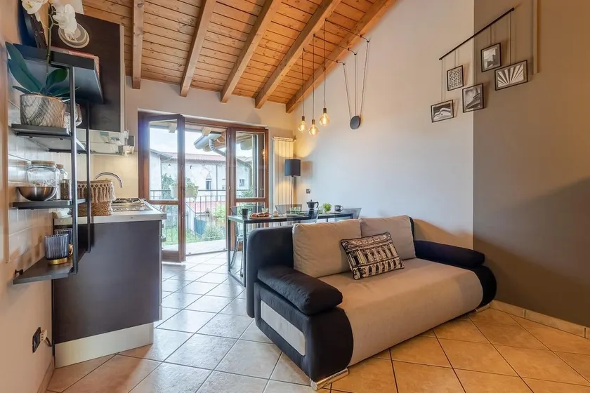 Interno 13 - Coffee, Wifi & Mxp - Image 1
