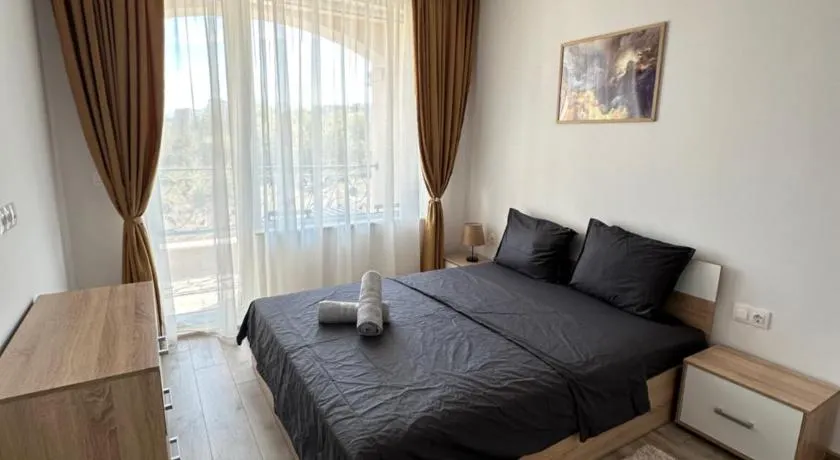 1BD Flat near Maritsa river and City Center - Image 1