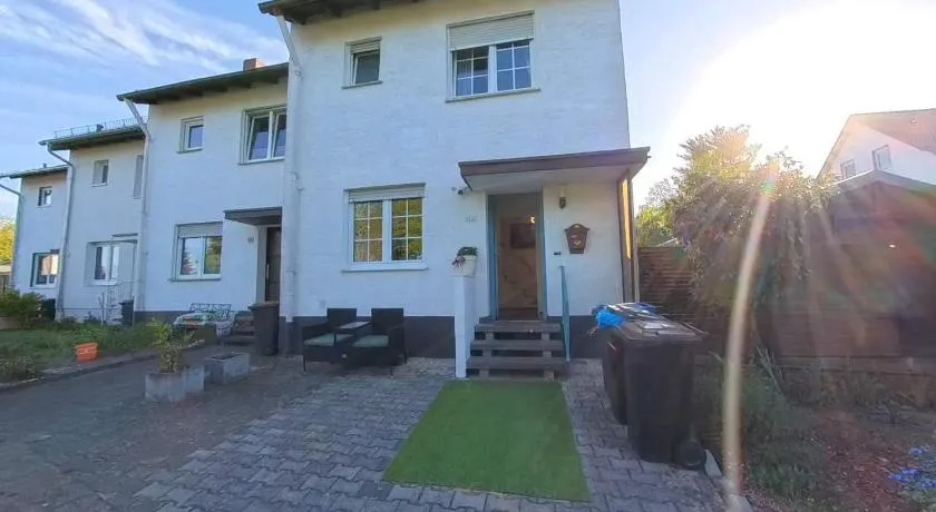 Traumhaftes Ferienhaus mit zwei Einheiten für bis zu 10 Personen - Image 1