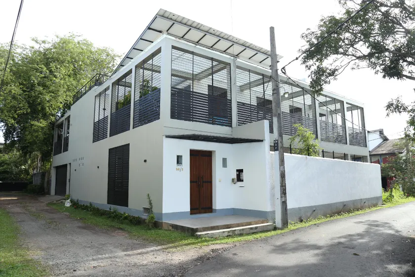 Jays Guest Diyatha Waterfront - Image 1