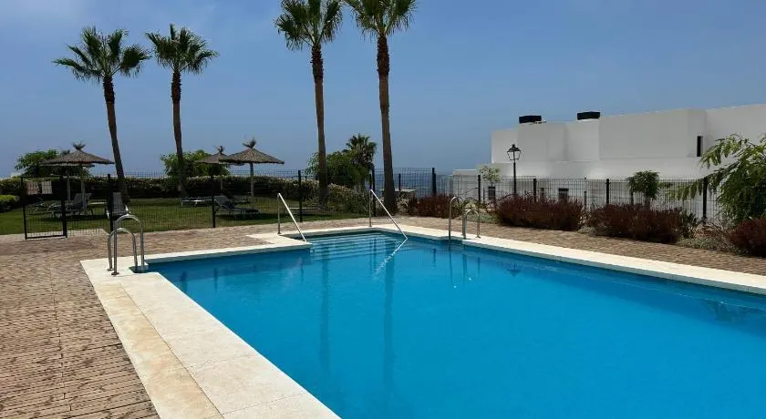 Chulera Beach townhouse sea views - Image 1