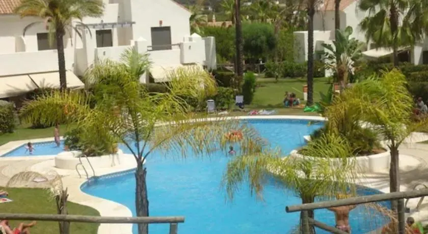 Islantilla Bajo con Jardin - Image 1