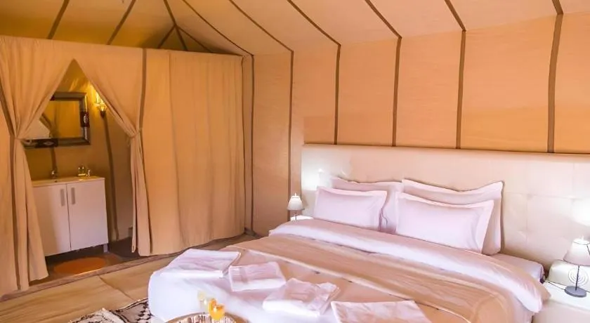 Best Luxury Camp - Image 1