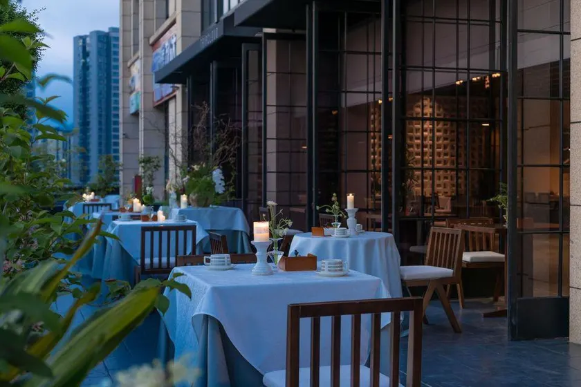 Yunjia Hotel - Image 1