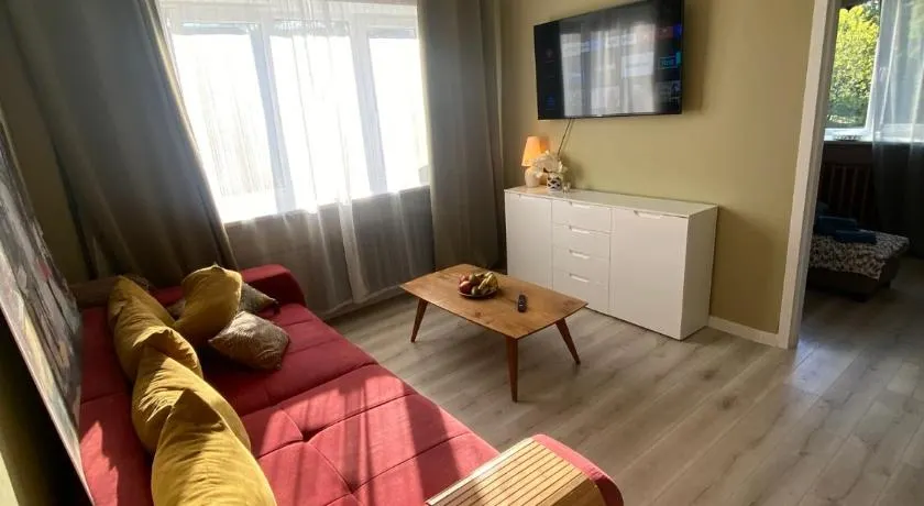 Quiet and peaceful apartment close to the city center - Image 1