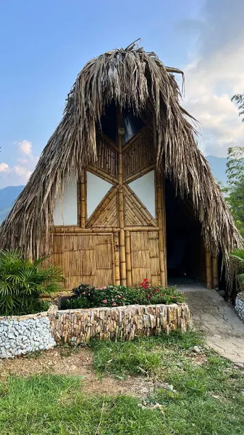 Cabaña Glamping vista verde Cocorna - Image 1