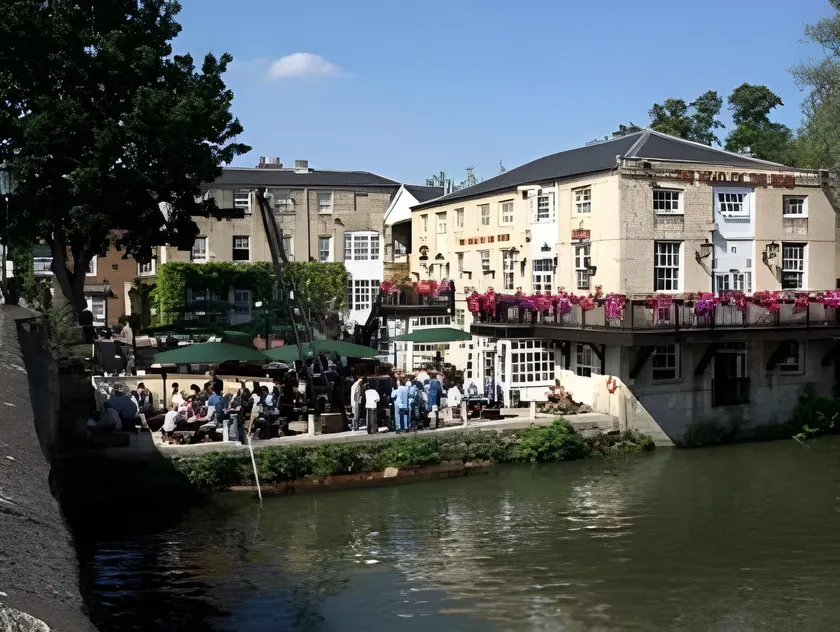 Head of the River - Image 1