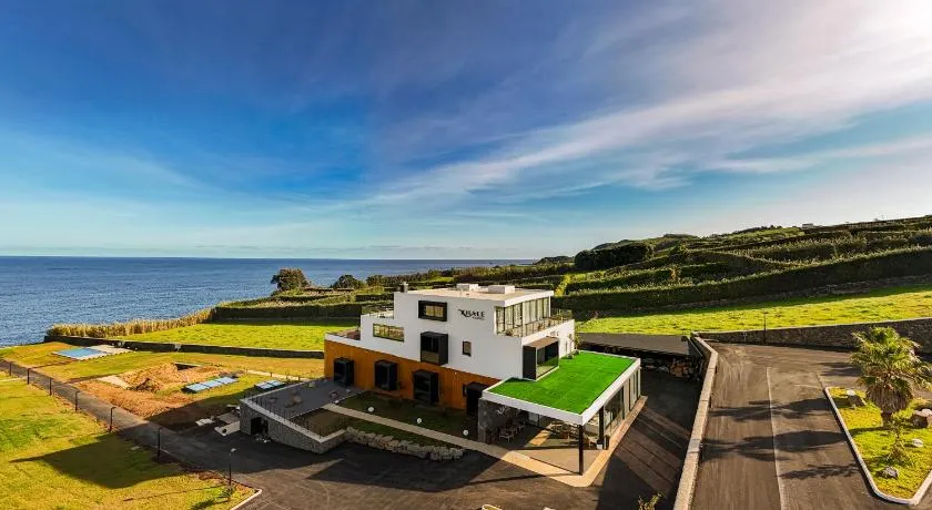 Xhale Azores - Image 1
