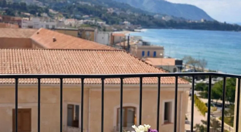 Spinuzza Boutique Guesthouse Cefalù, Sicily - Image 1