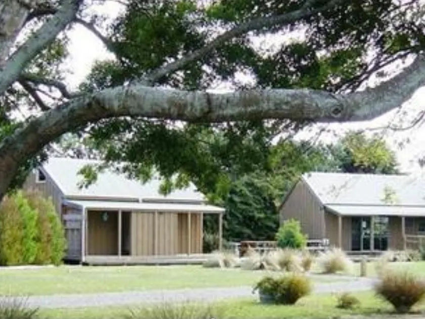 Martinborough TOP 10 Holiday Park - Image 1