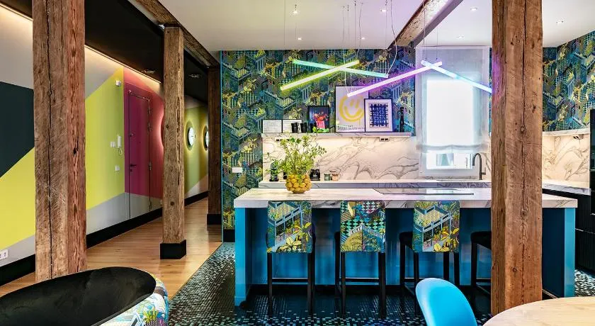 BILBAO DREAMS Luxury - Image 1