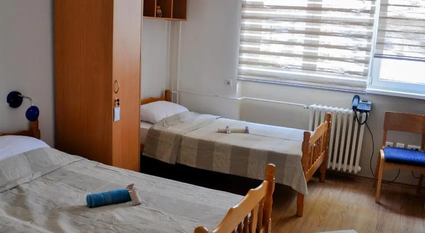 Rooms Karadjordje - Image 1