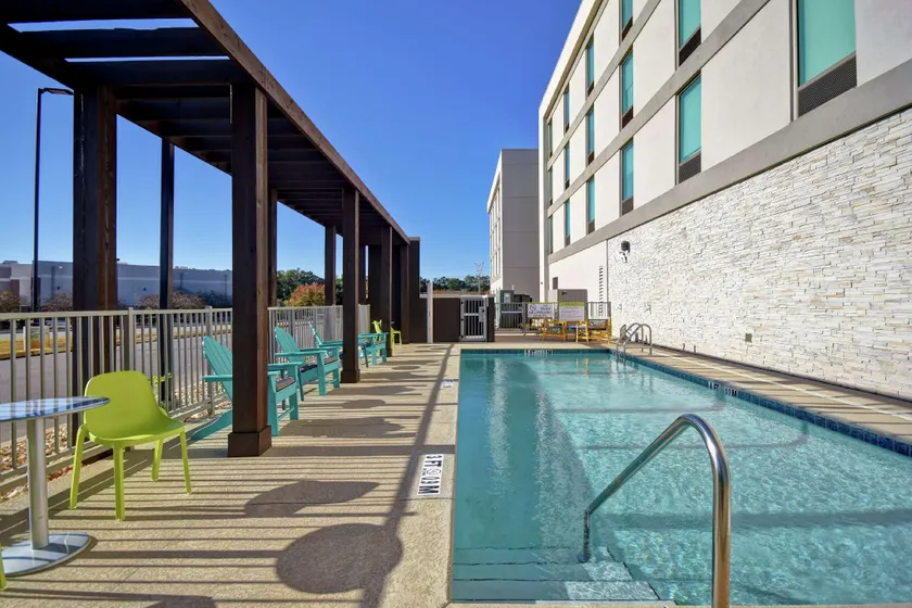 Home2 Suites by Hilton Dothan - Image 1
