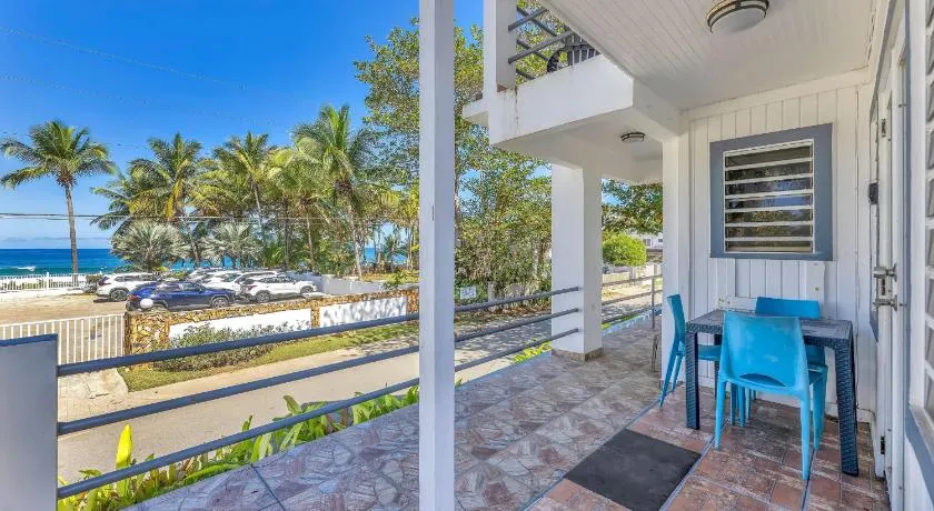 Oceanview One-Bedroom Apartment at Puntas Tree House - Image 1