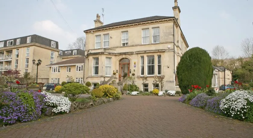 Pulteney House - Image 1