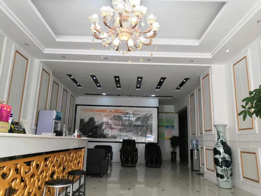 Haotai Express Hotel - Image 1