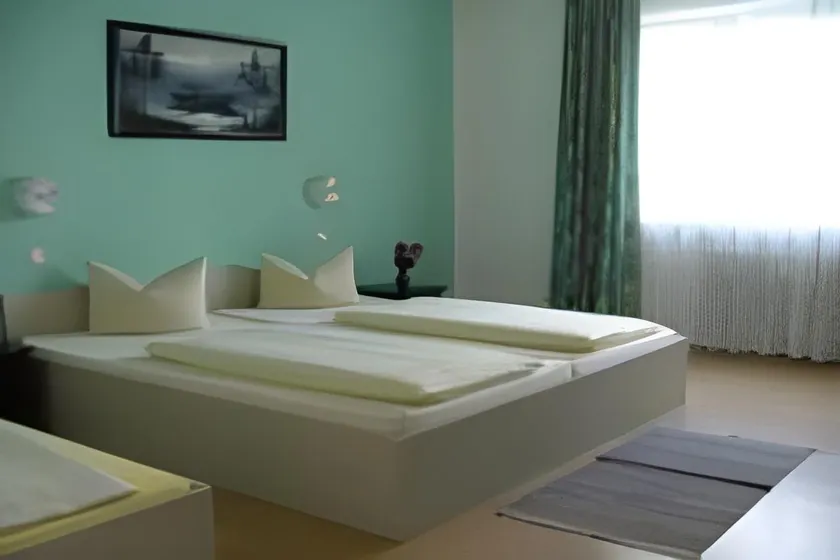 Hotel Pension Haydn - Image 1