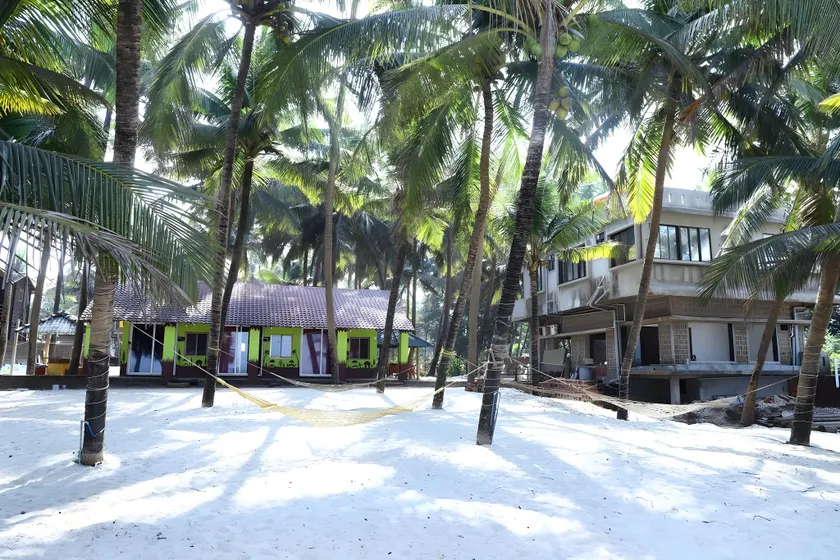 Babla Beach House - Image 1