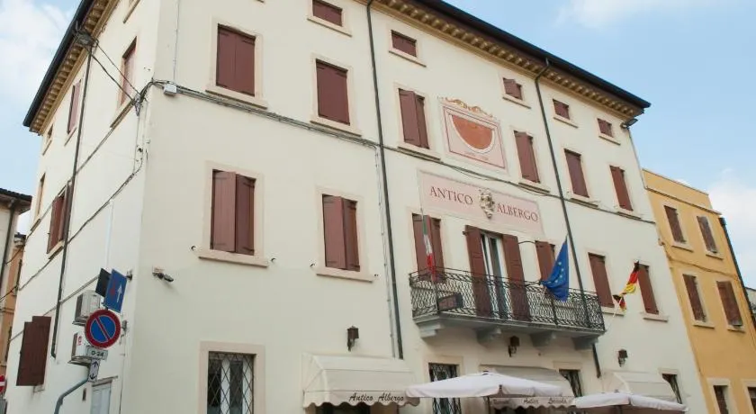 Antico Albergo - Image 1