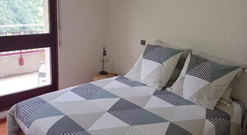 La Bicyclette Chambre Privée , Le Refuge Du Phoenix - Image 1