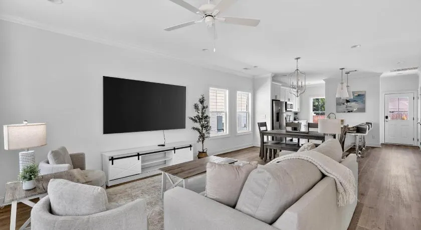 Auburn Gameday Getaway condo - Image 1