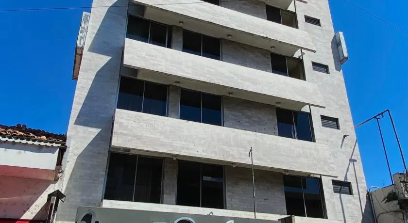 Nuevo Hotel Alameda de Uruapan - Image 1