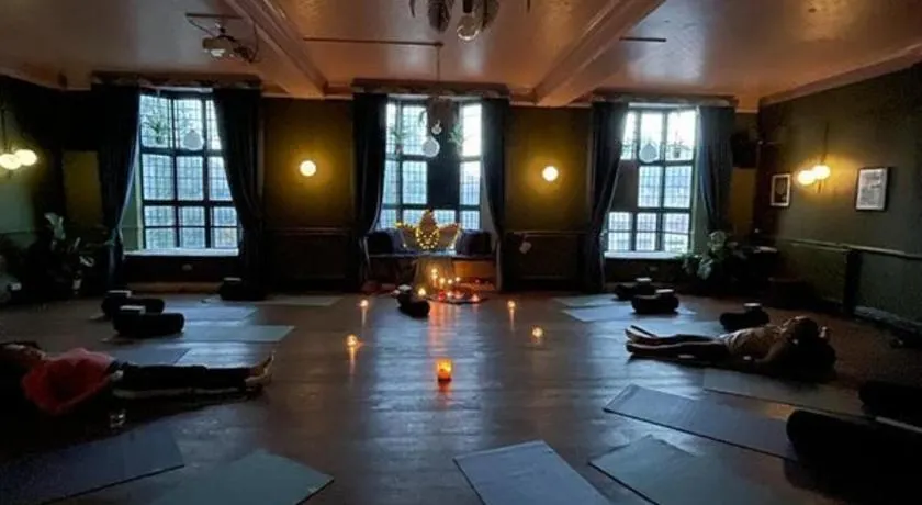 Sleep n Stretch Yoga In the Stars Boutique BnB - Image 1