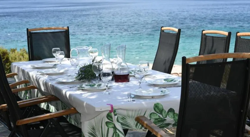 Sun Senses beach front villa with private beach - Image 1