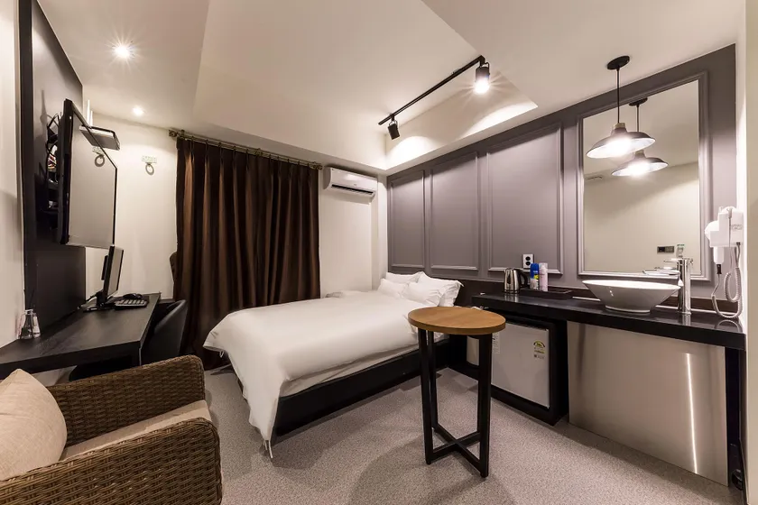 Life Hotel RAHA - Image 1
